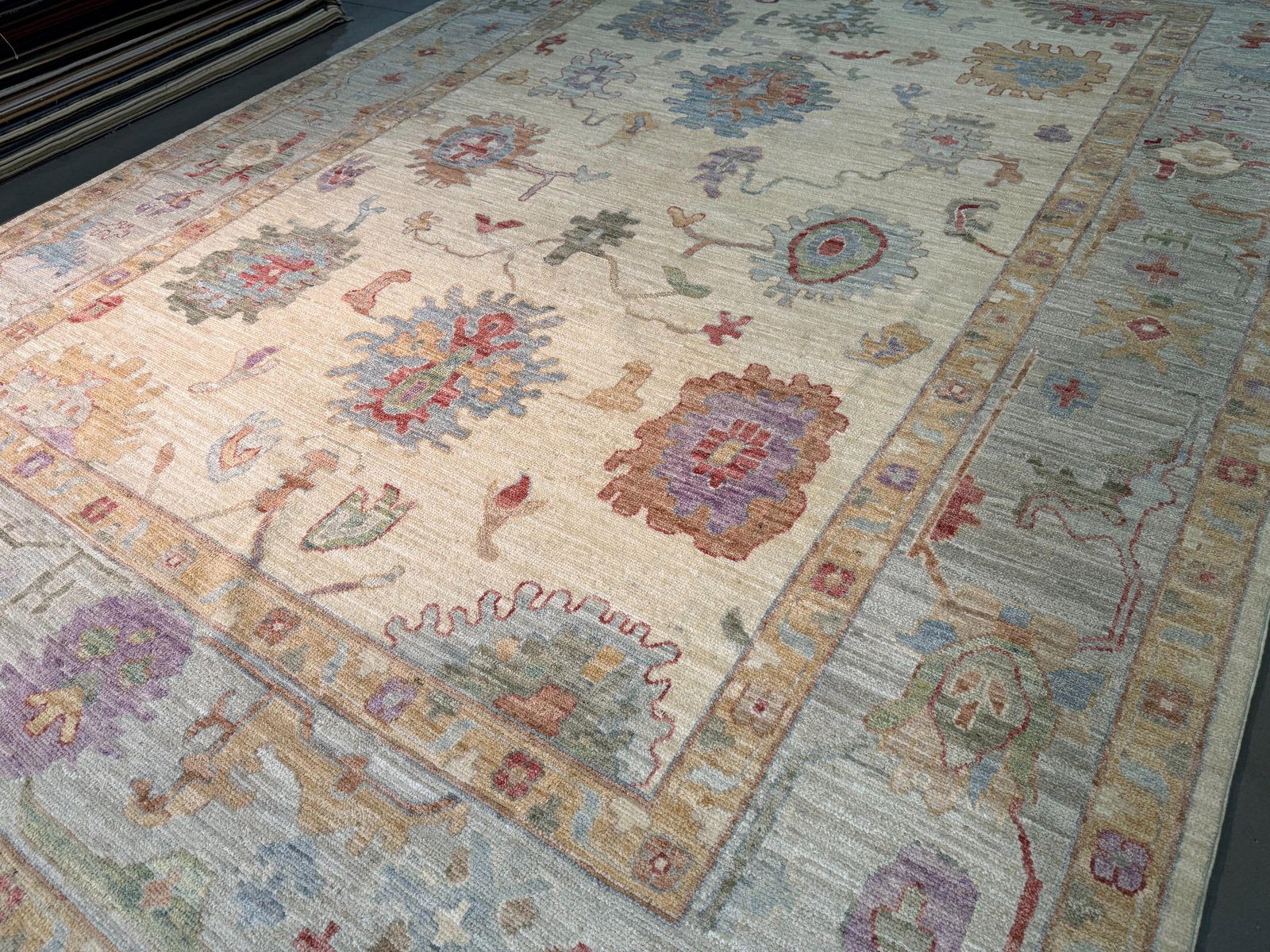 Magnificent Oushak Rug 10x14 - 6