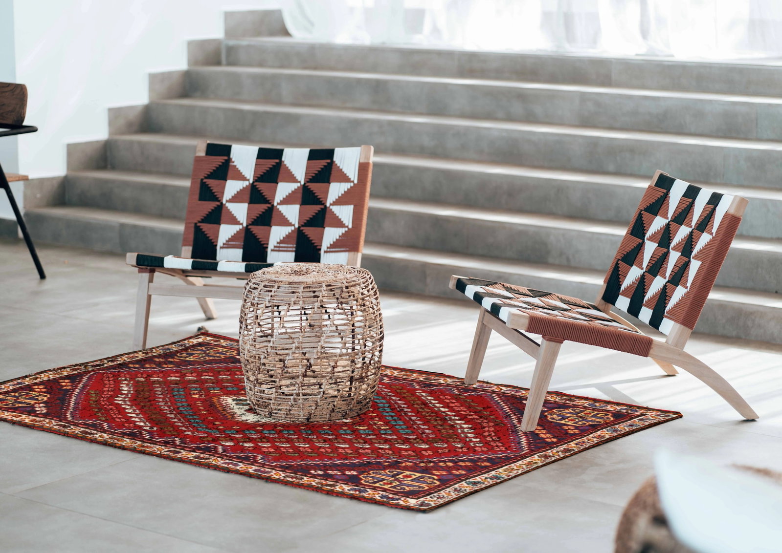 Red Tribal 3'4X4'8 Shiraz Persian Rug - 4