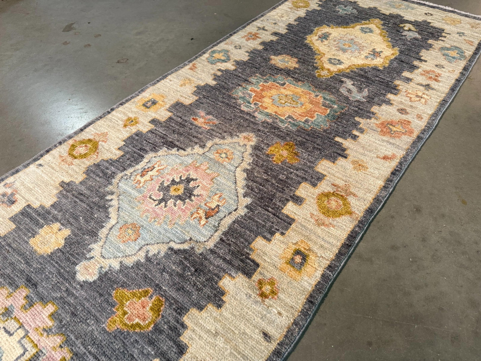 Exquisite Oushak Runner 2'.8"x8' - 3