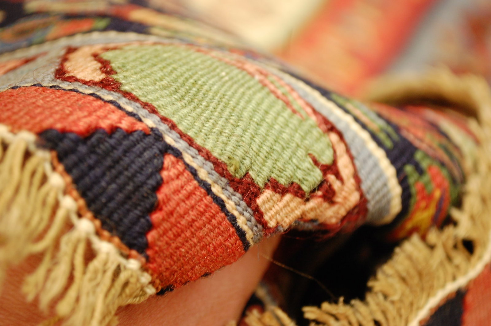 Persian SENNAH KILIM 3'8" x 4'10" - 10
