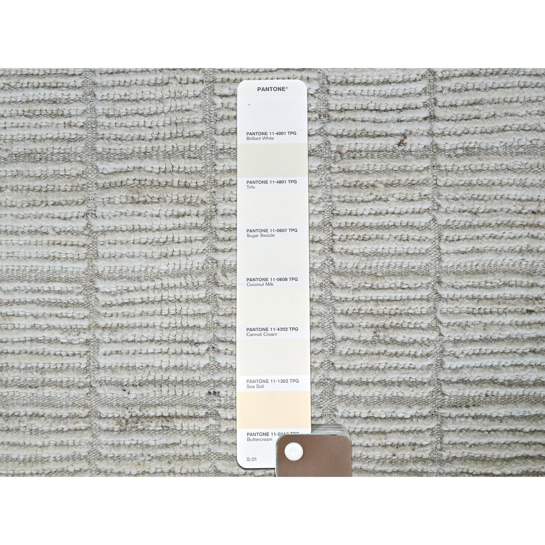 Ivory Moroccan Weave with Box Design Hand Knotted Pure Wool Mat Rug - 4