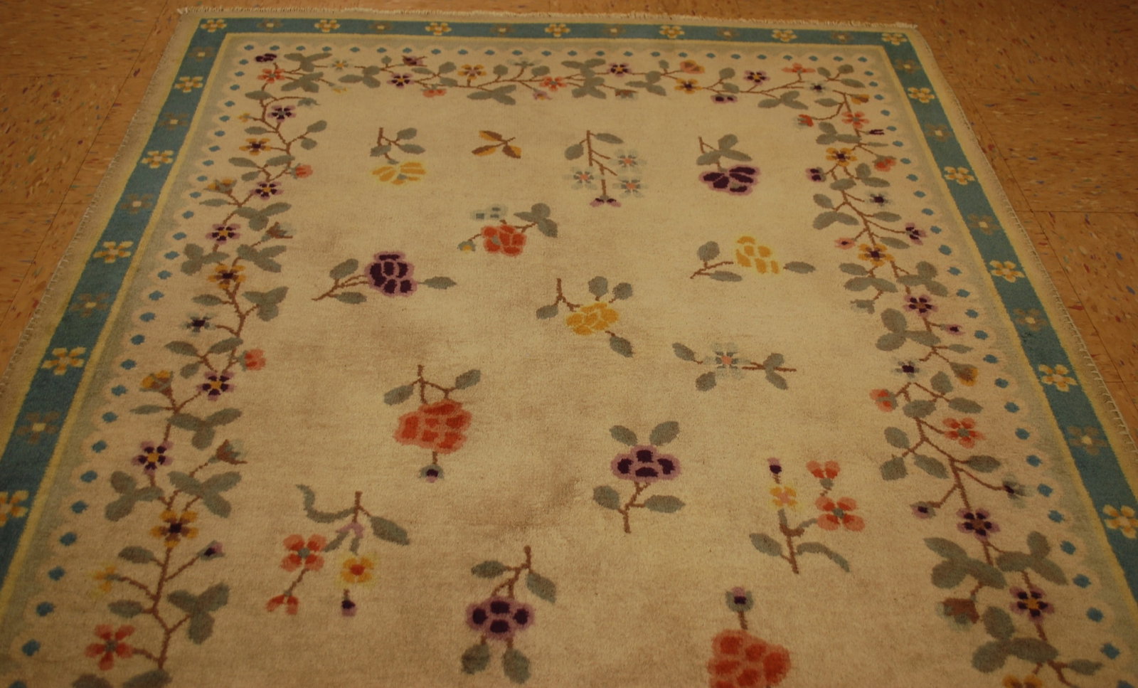 NICHOLS CHINESE RUG 3'10" x 6'5" - 2