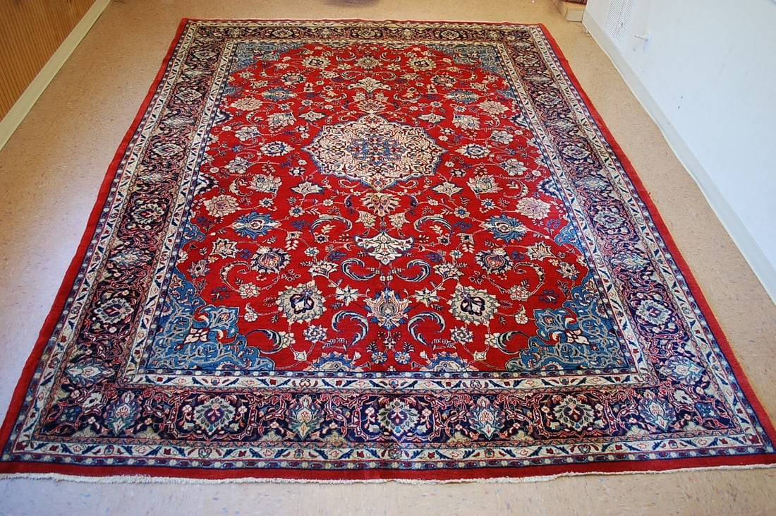 Persian SARUK RUG 9x12: Title: Persian SARUK RUG 9x12 Description:ANTIQUE FINE QUALITY ROOM SIZE SARUK RUG size is a unique 9' x 12' Highly detailed design pattern over a Red background with many wonderful colors including R