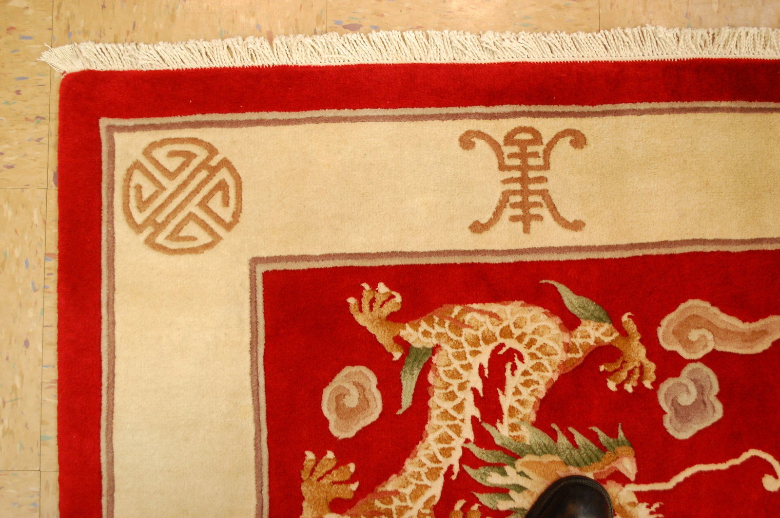 CHINESE NICHOLS RUG 6' x 9' - 4