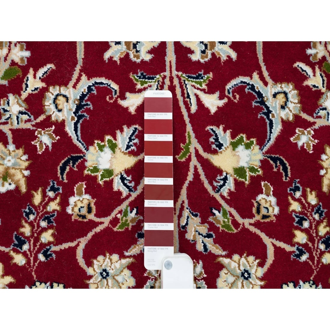 Red, 250 KPSI, Organic Wool, Hand Knotted, Nain Design Round Rug - 4