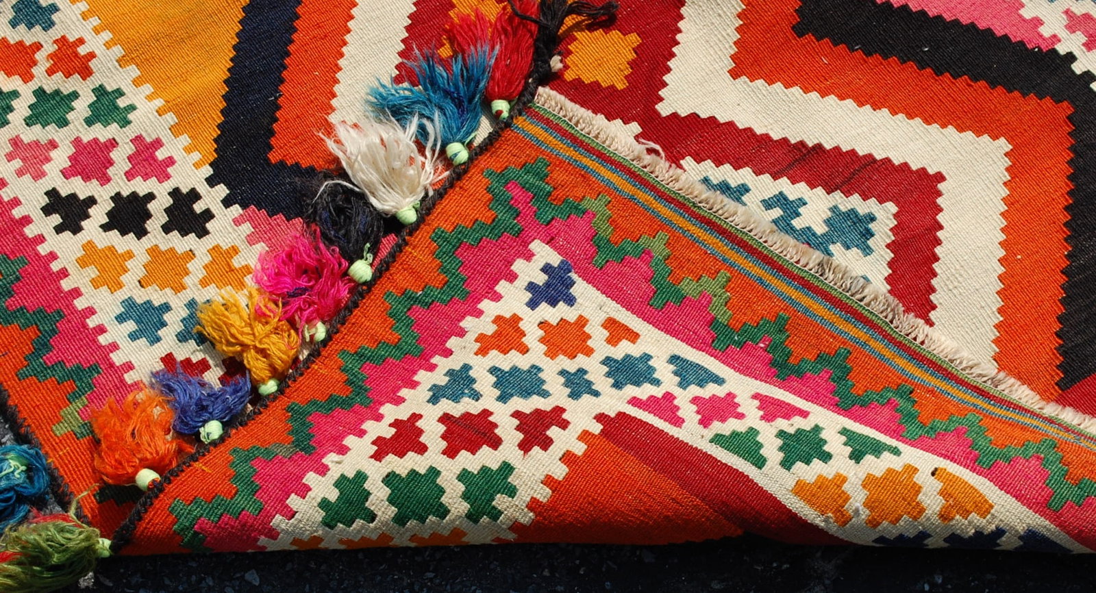 Persain SHIRAZ QSHKAI KILIM RUG 4x24.6 - 9