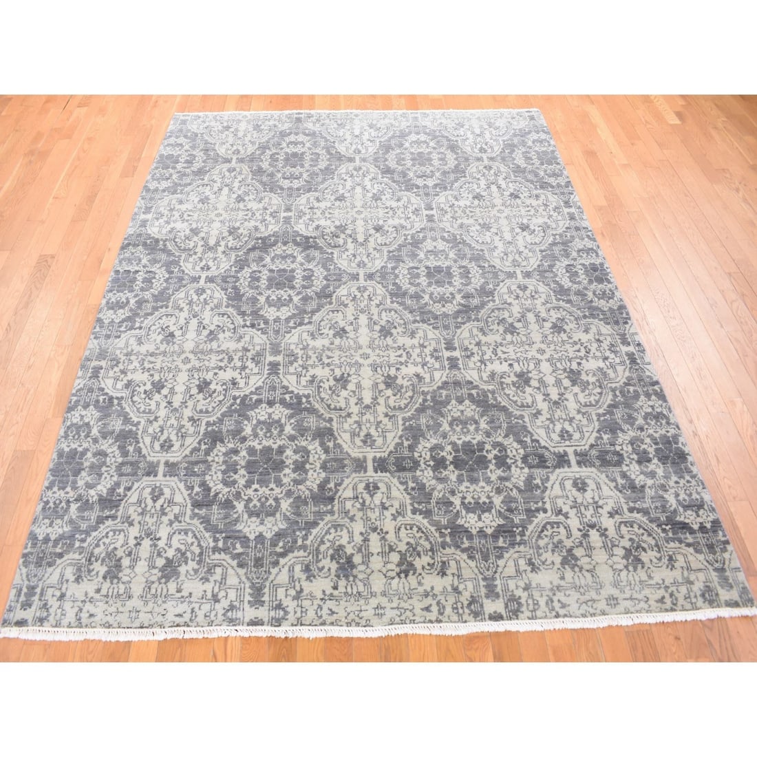Ivory Hand Knotted Wool and Silk Geometric Mughal Design Oriental Rug - 3