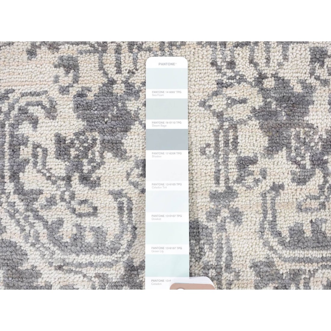 Ivory Hand Knotted Wool and Silk Geometric Mughal Design Oriental Rug - 8