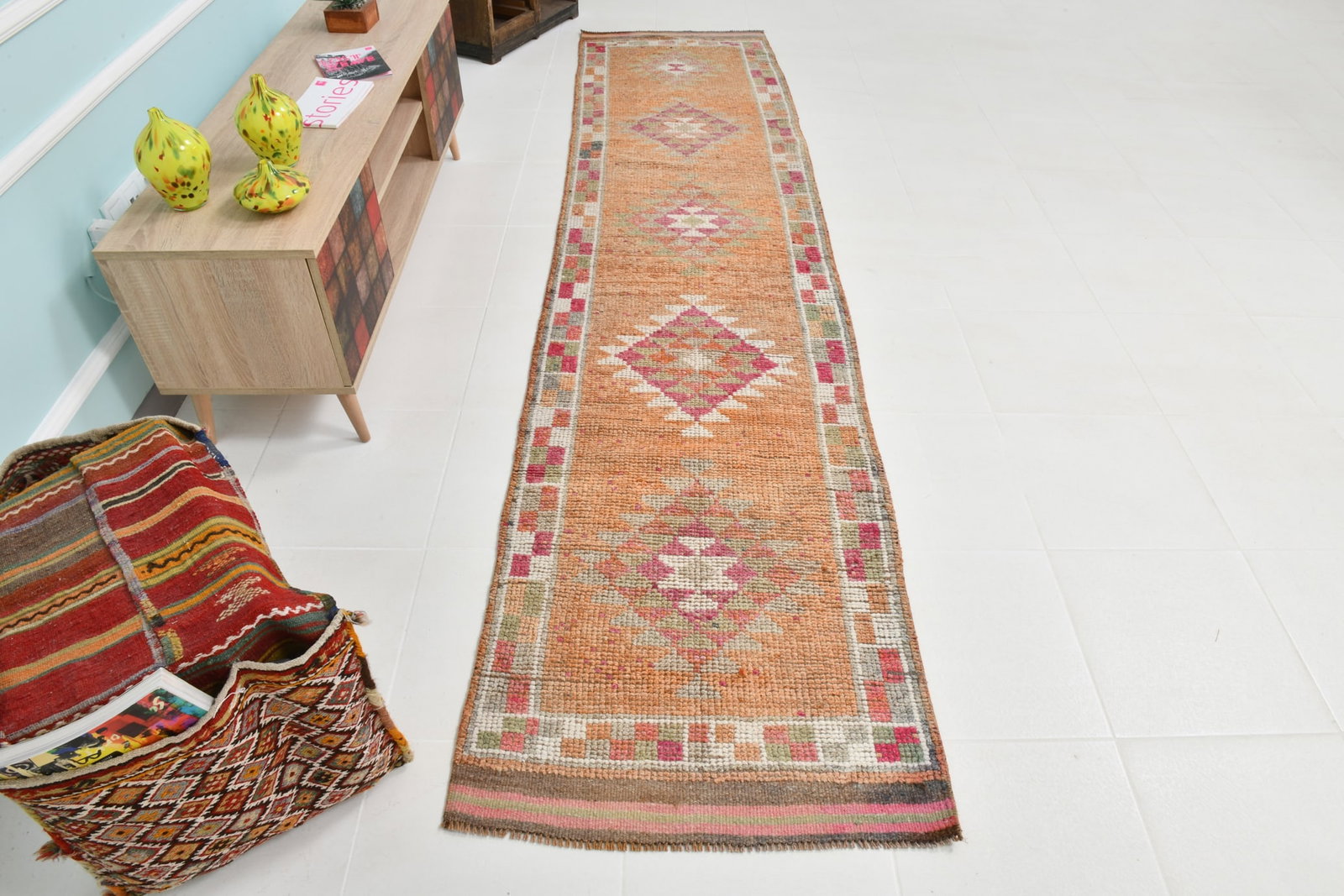 2'6'' x 11'1'' Vintage Wool Runner Rug - 22307 - 4