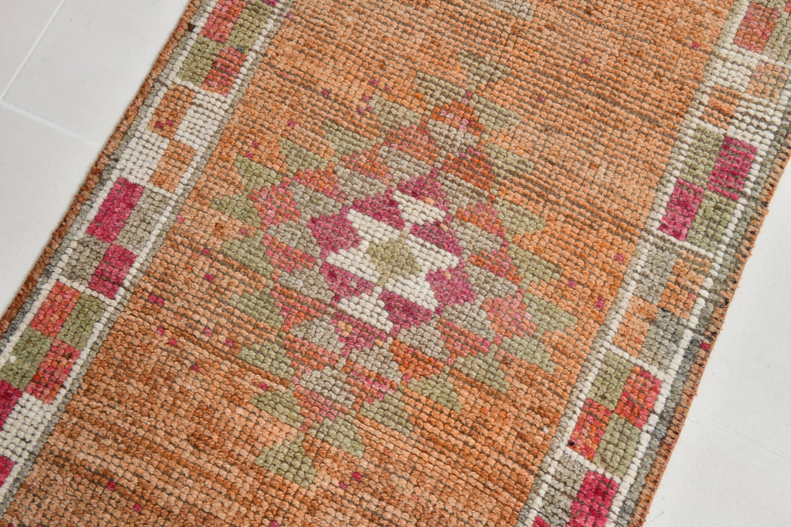 2'6'' x 11'1'' Vintage Wool Runner Rug - 22307 - 5