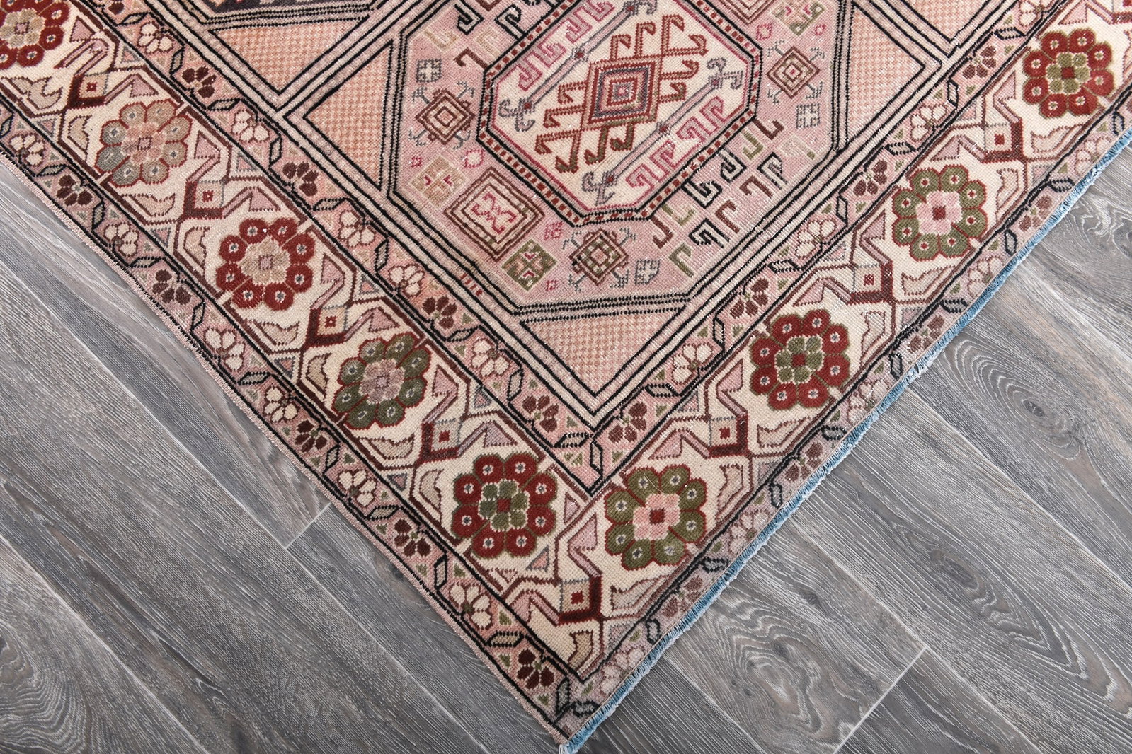 6'3'' x 9'4'' Handmade Vintage Wool Rug - 243939 - 6