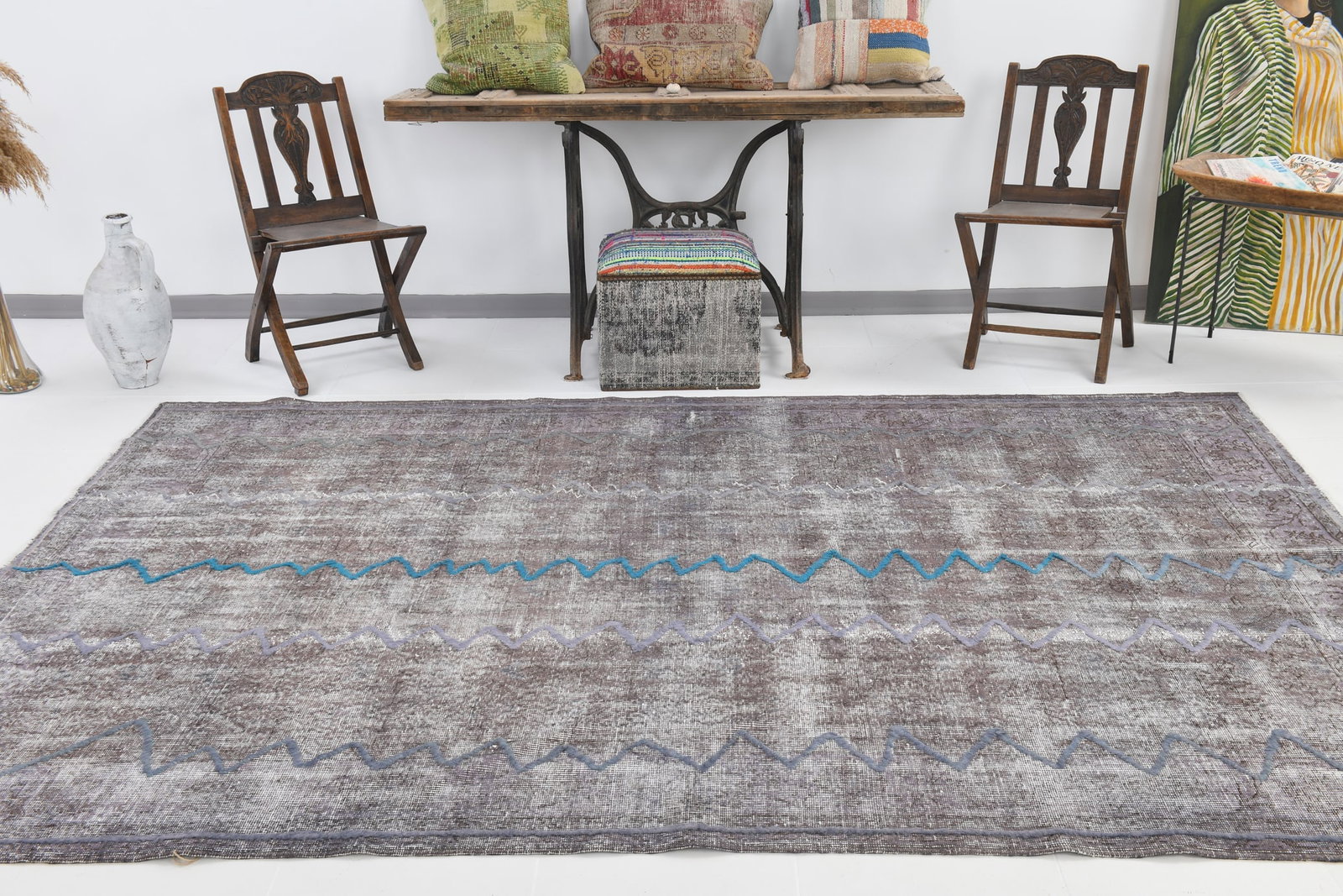6'8'' x 9'11'' Handmade Vintage Wool Rug - 23319 - 2