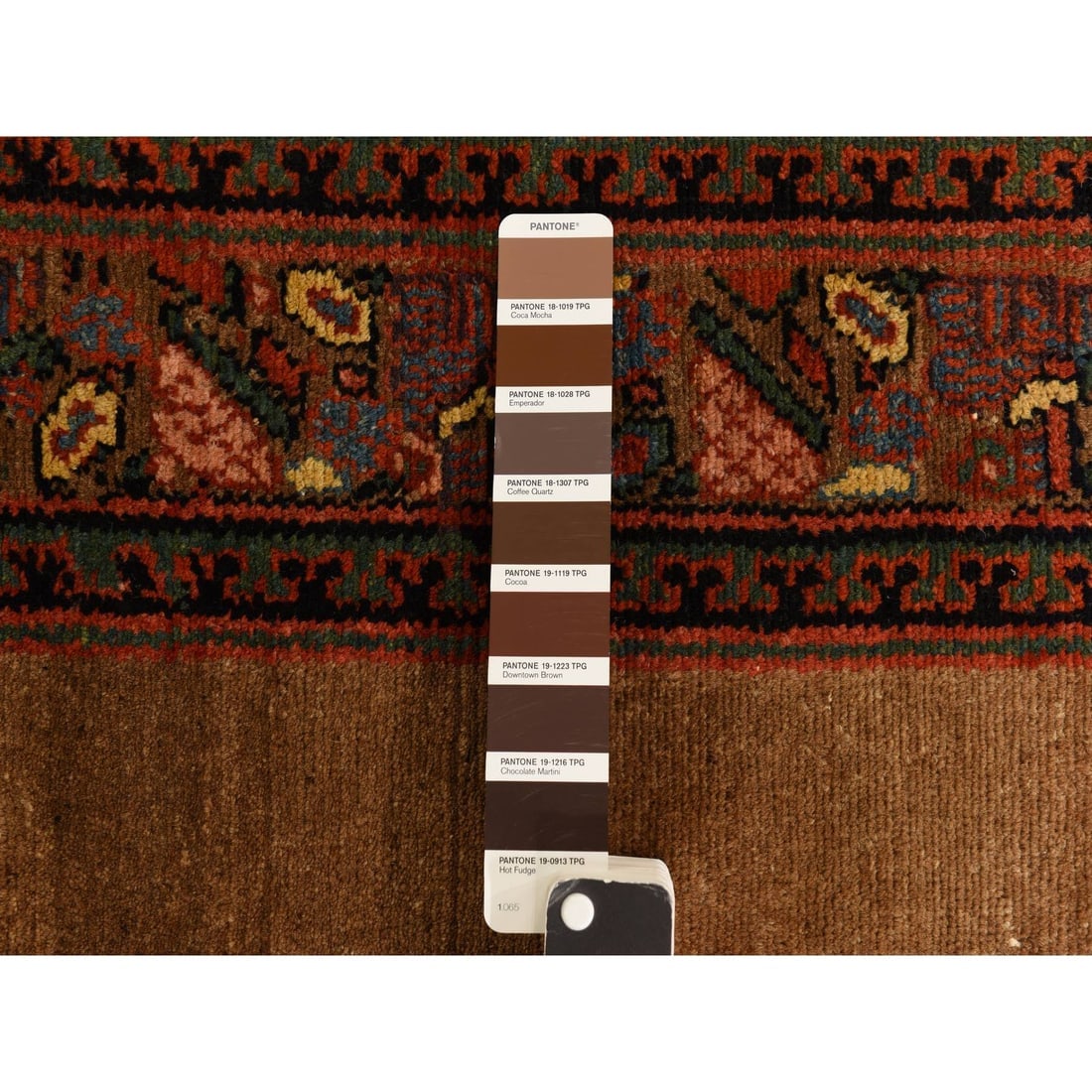 Brown Antique Camel Hair Serab Wool Even Wear Hand Knotted Runner Rug - 3