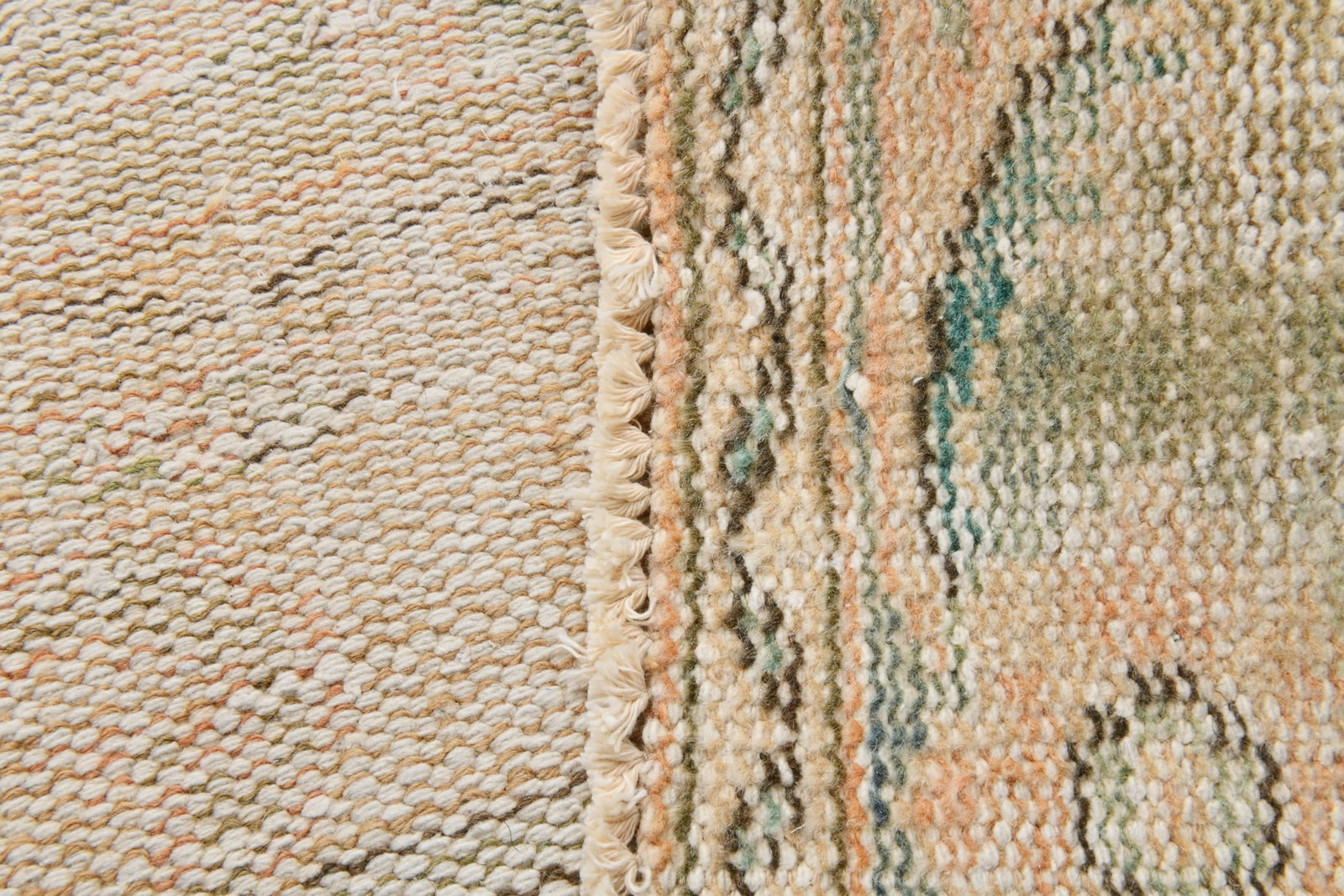 6'4'' x 9'5'' Handmade Vintage Wool Rug - 21054 - 14