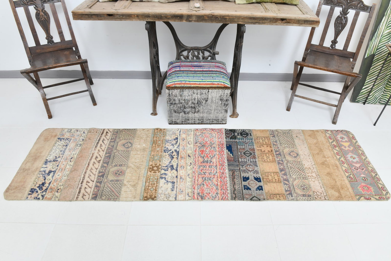 2'1'' x 7'11'' Turkish Vintage Runner Rug - 22580 - 2