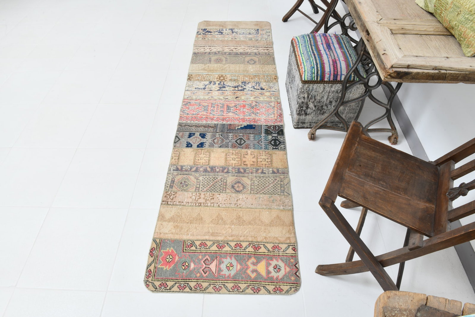 2'1'' x 7'11'' Turkish Vintage Runner Rug - 22580 - 4
