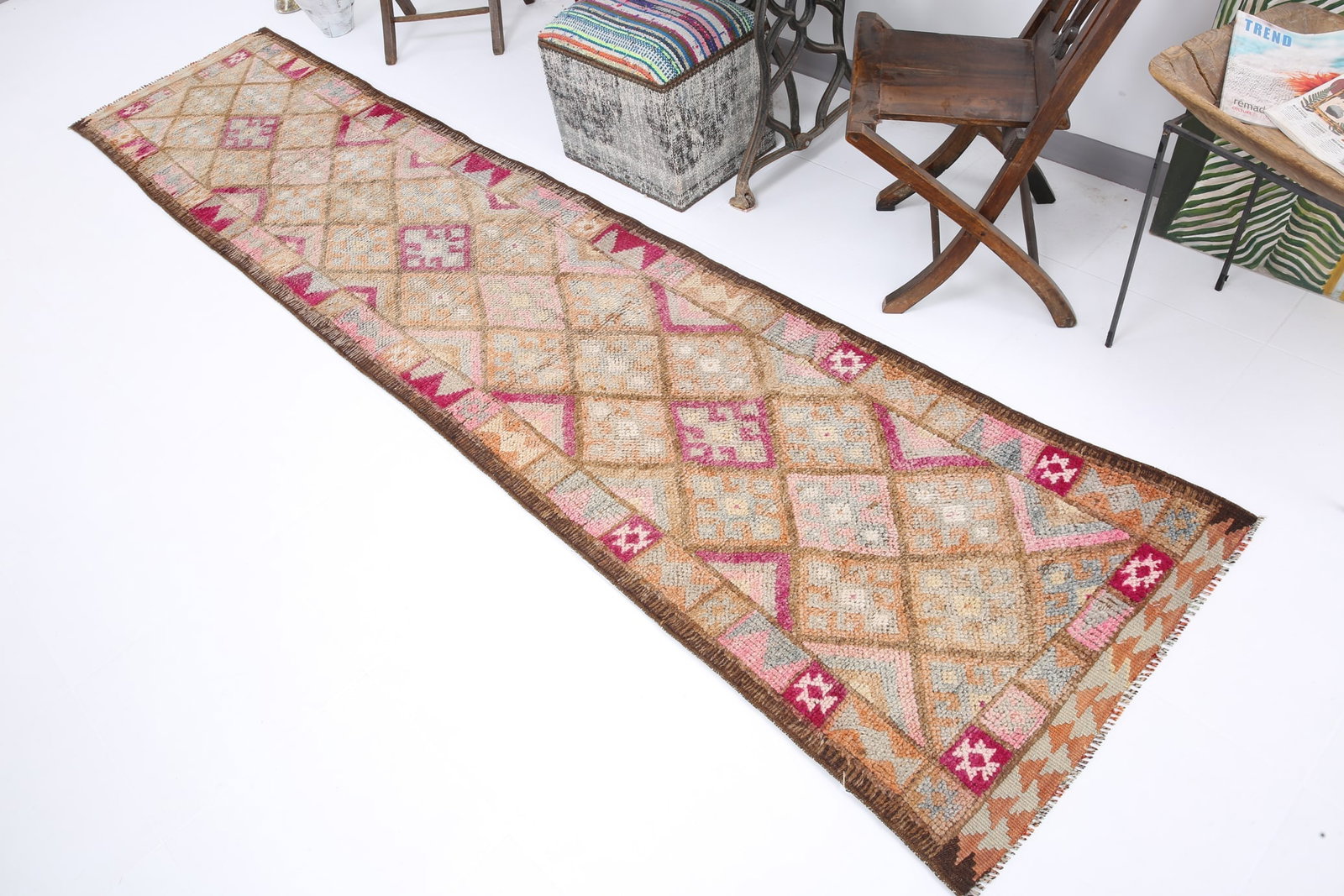 2'8'' x 11'8'' Handmade Vintage Wool Patchwork Rug - 18798 - 5