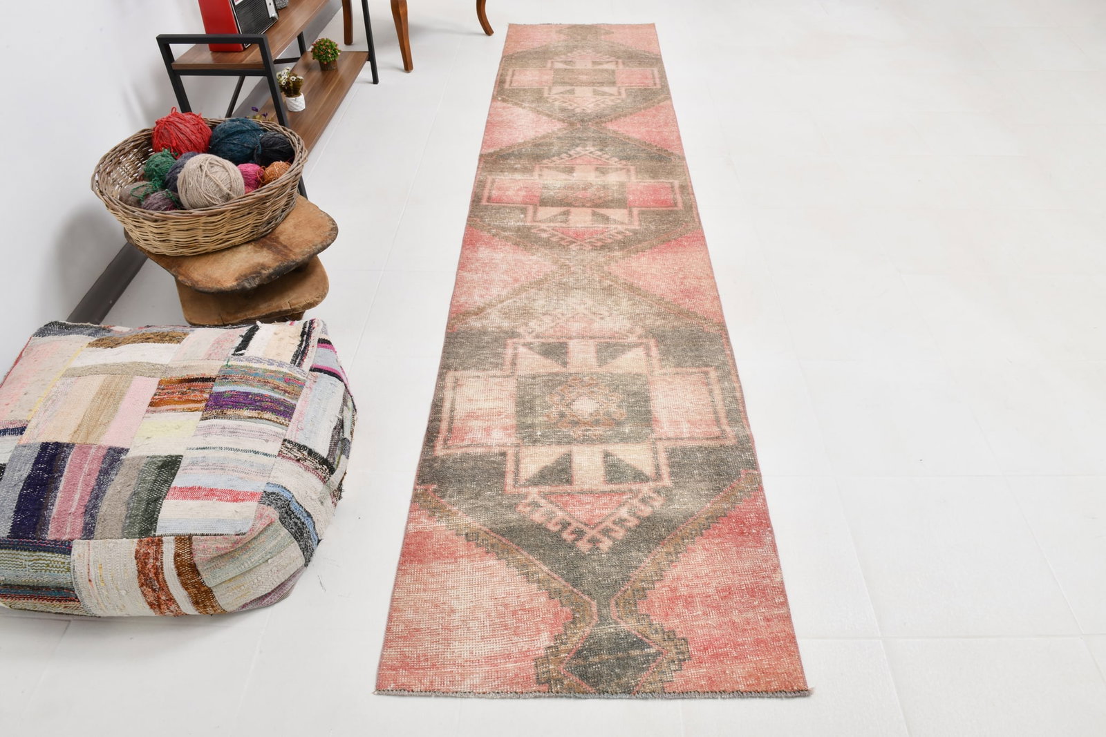 2'7'' x 12'0'' Handmade Vintage Wool Rug - 22160 - 4