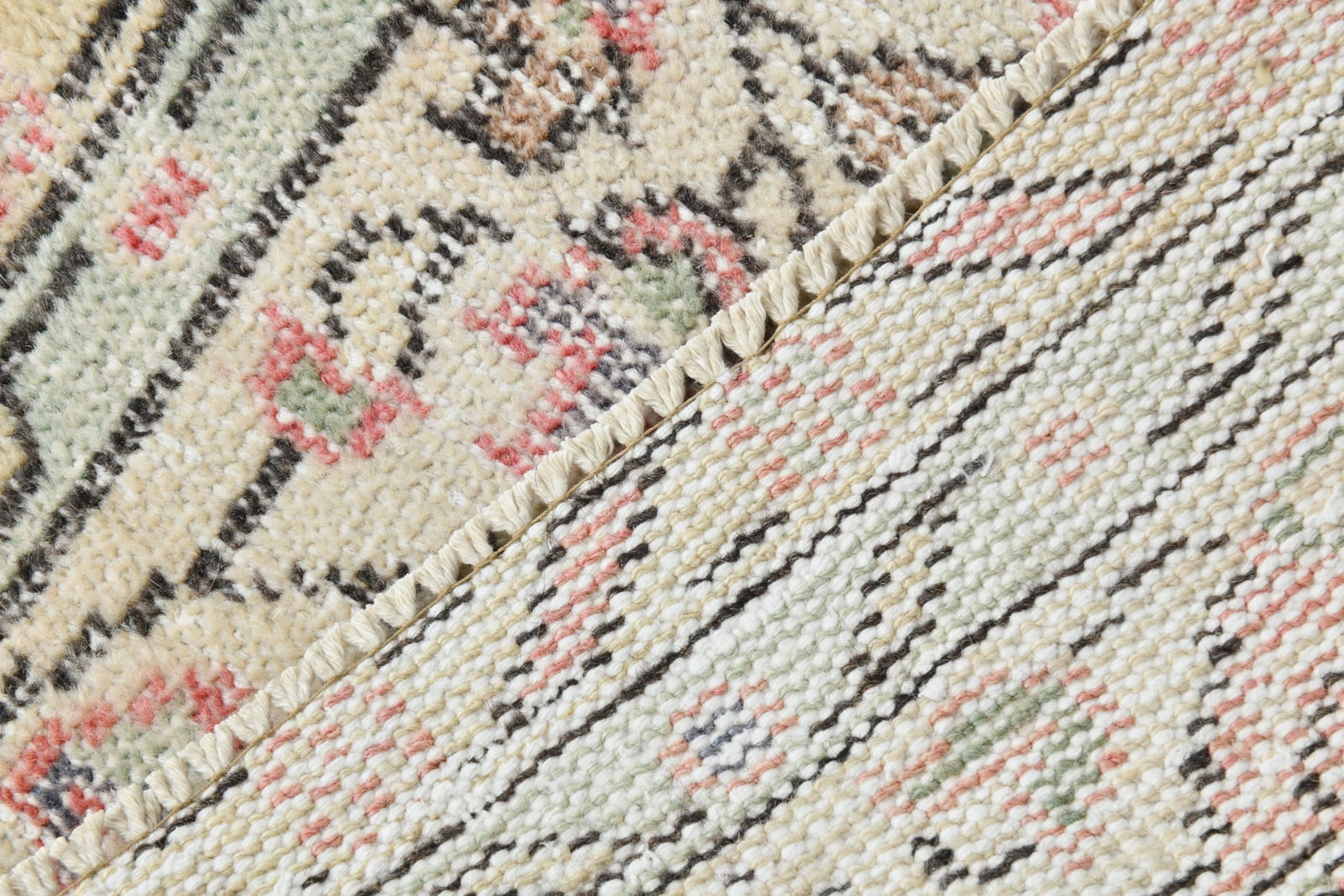2'0'' x 3'5'' Vintage Wool Runner Rug - 22918 - 11