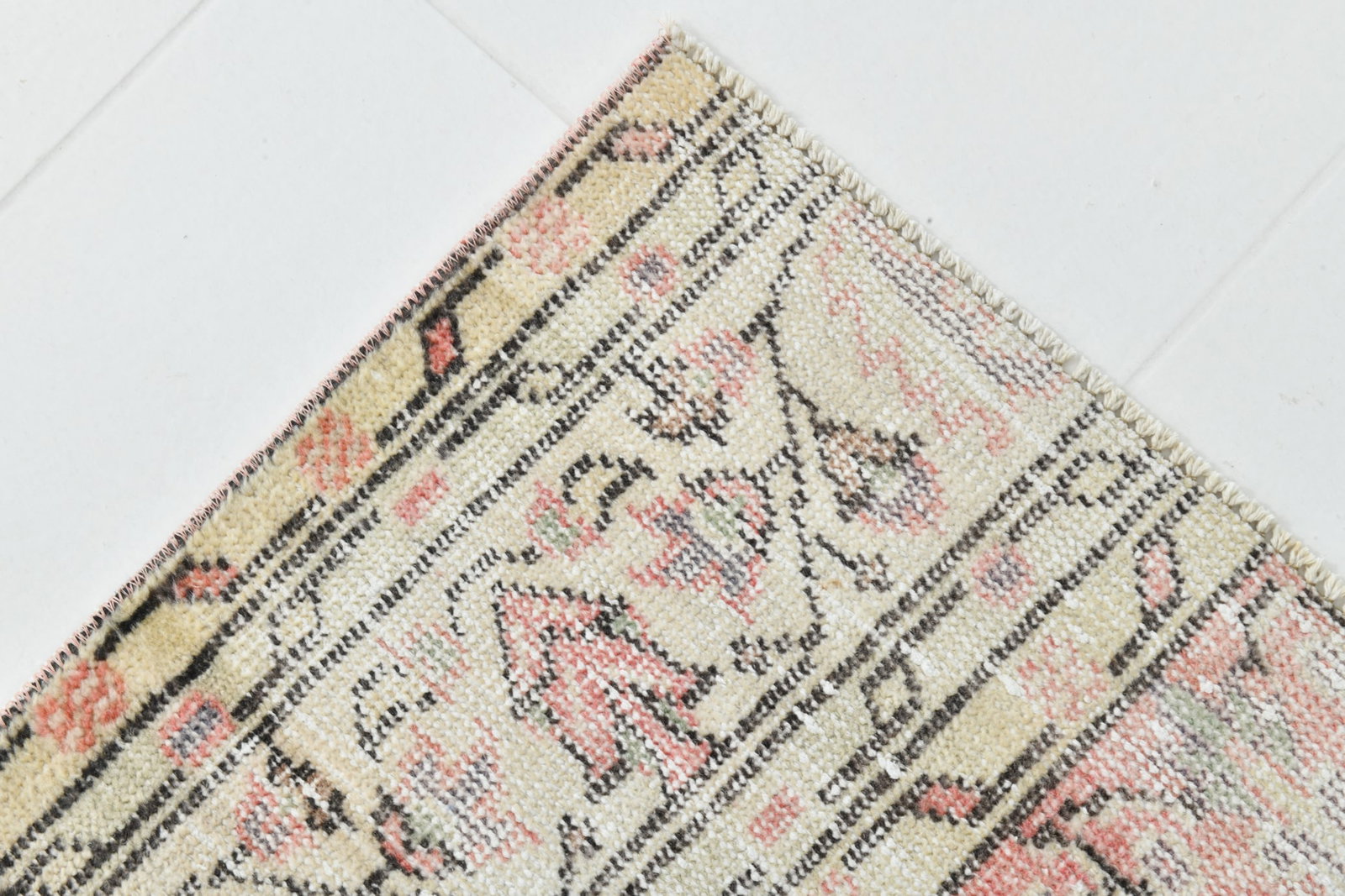 2'0'' x 3'5'' Vintage Wool Runner Rug - 22918 - 7