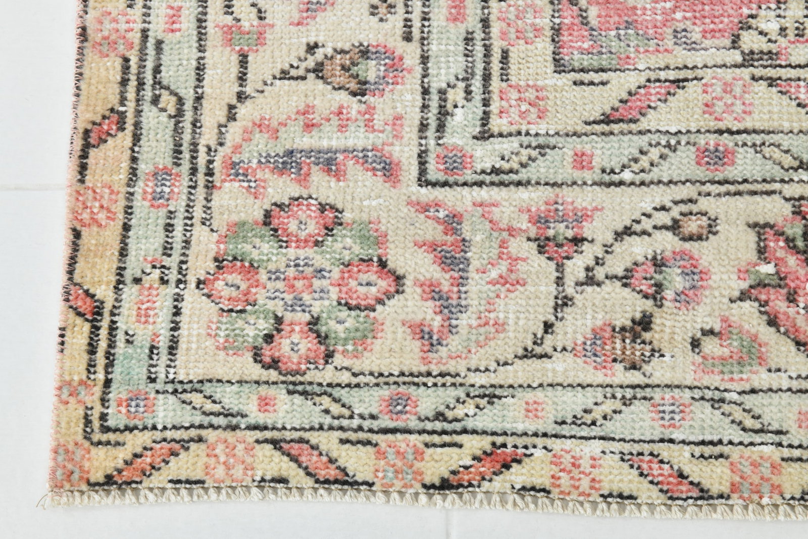 2'0'' x 3'5'' Vintage Wool Runner Rug - 22918 - 8