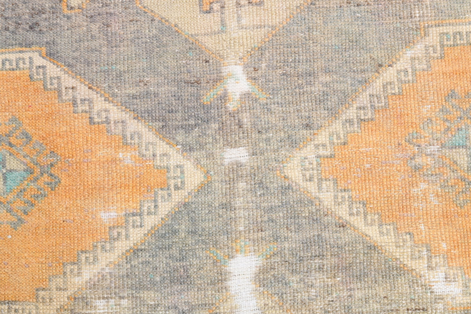 2'10'' x 11'2'' Handmade Vintage Wool Patchwork Rug - 17664 - 6