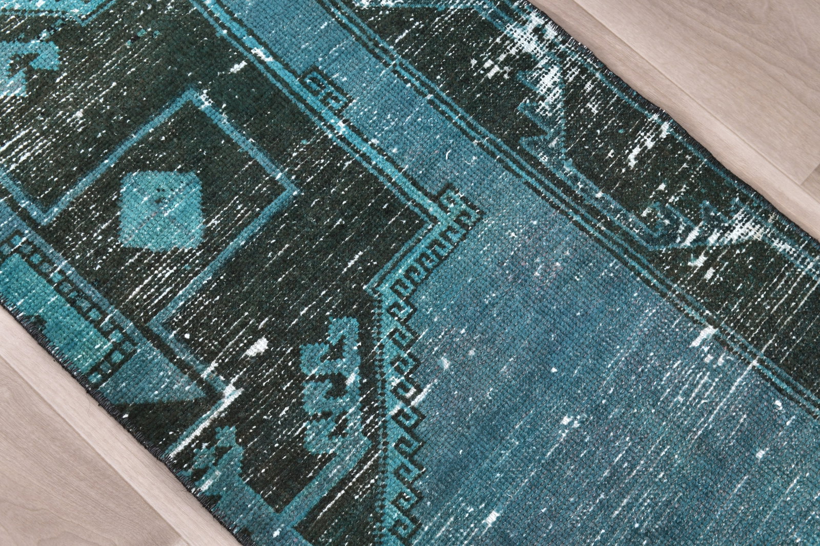 1'9'' x 7'10'' Turkish Vintage Runner Rug - 240098 - 3