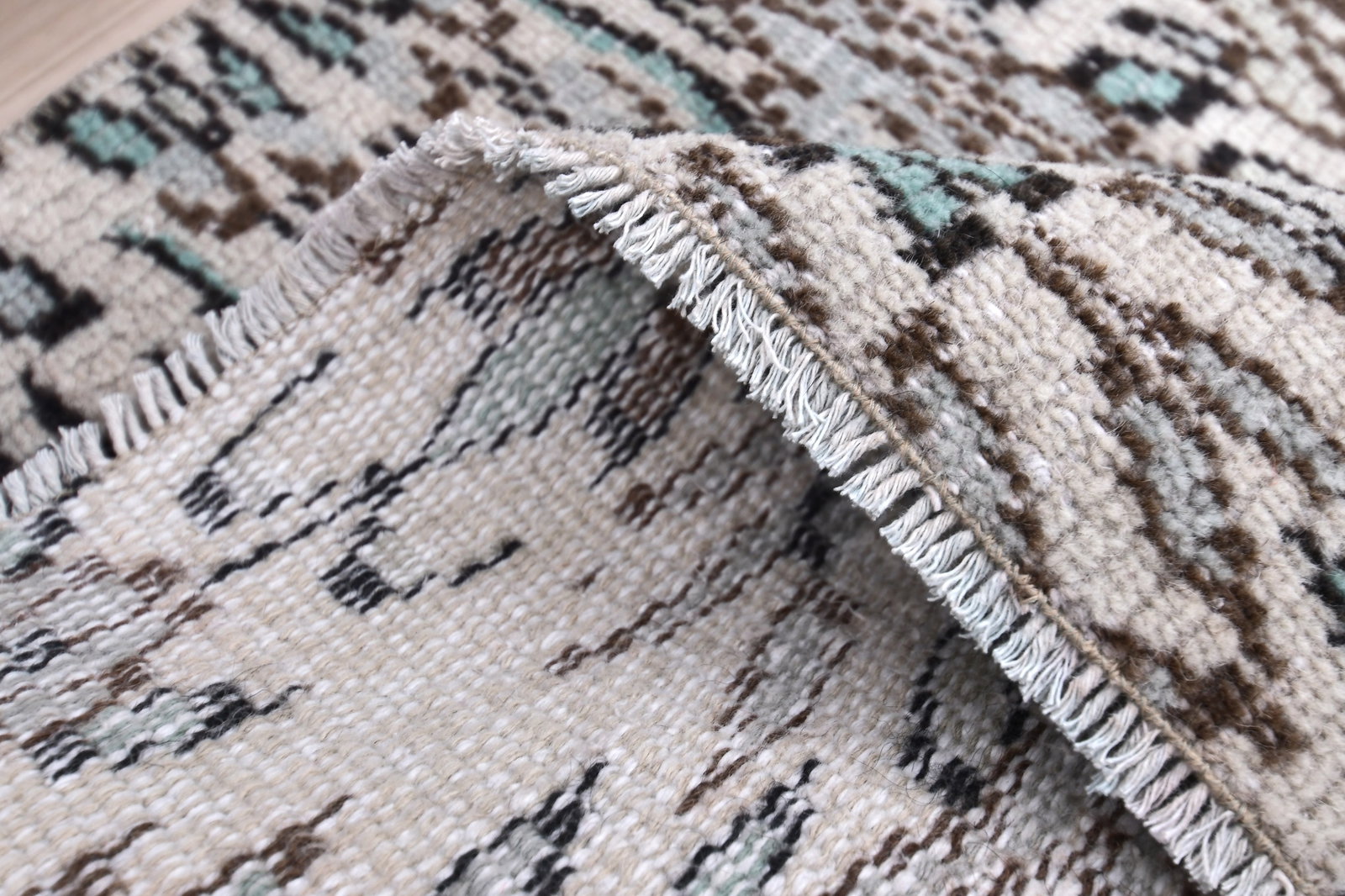 2'6'' x 5'6'' Decorative Vintage Rug - 240937 - 13