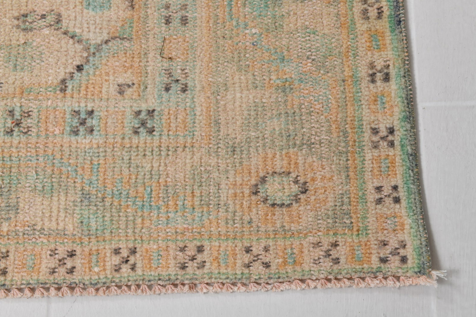 6'2'' x 10'0'' Handmade Vintage Wool Rug - 21513 - 8