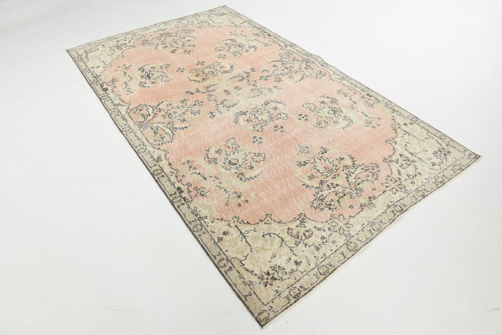 6'0'' x 8'11'' Handmade Vintage Wool Rug - 17808 - 19