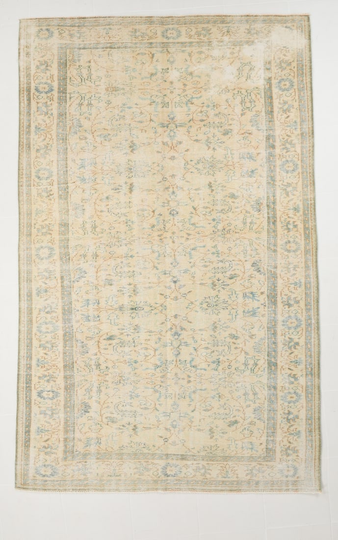 6'0'' x 9'5'' Handmade Vintage Wool Rug - 17898: Title: 6'0'' x 9'5'' Handmade Vintage Wool Rug - 17898 Description:6'0'' x 9'5'' Handmade Vintage Wool Rug - 17898 Origin:Turkiye Date/Period:1960-90 Materials:Wool,Cotton Dimension:6'0''x9'5'' ft,