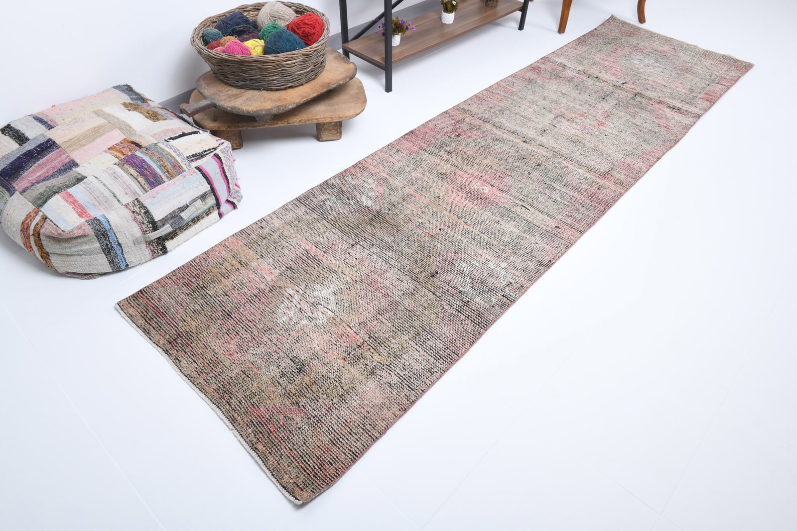 2'11'' x 10'11'' Handmade Vintage Wool Rug - 17548 - 2