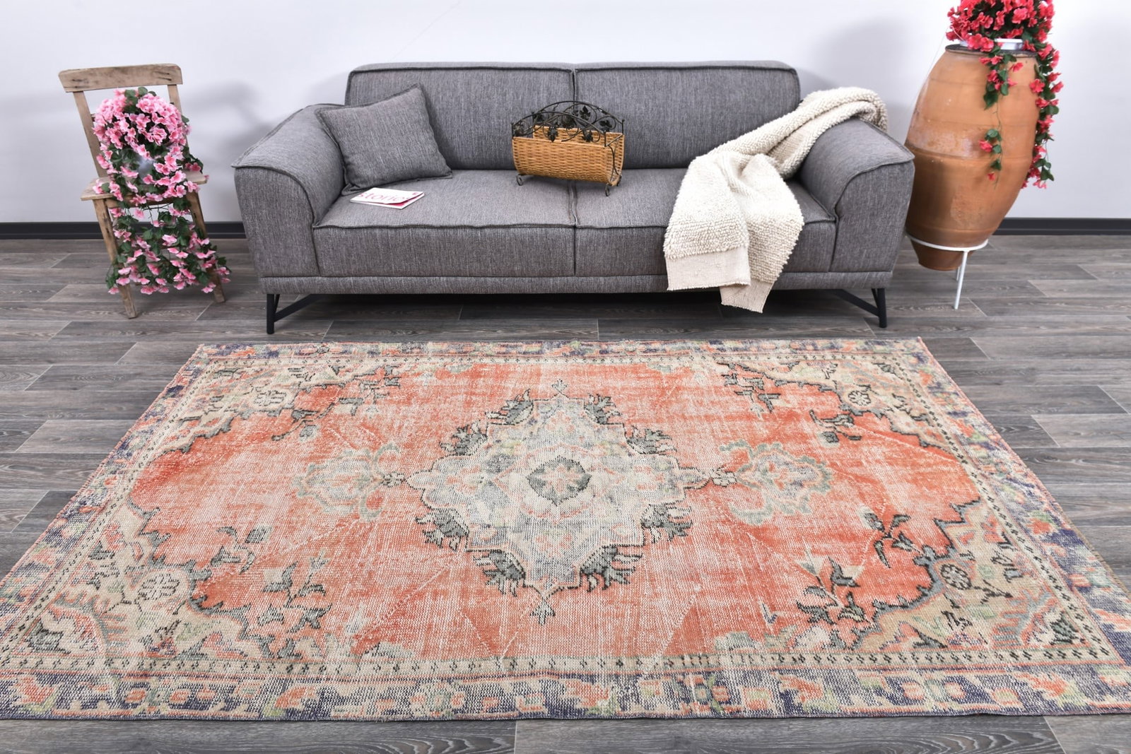 4'11'' x 8'3'' Turkish Vintage Runner Rug - 243937: Title: 4'11'' x 8'3'' Turkish Vintage Runner Rug - 243937 Description:4'11'' x 8'3'' Turkish Vintage Runner Rug - 243937 Origin:Turkiye Date/Period:1960-90 Materials:Wool,Cotton Dimension:4'11''x8'3''