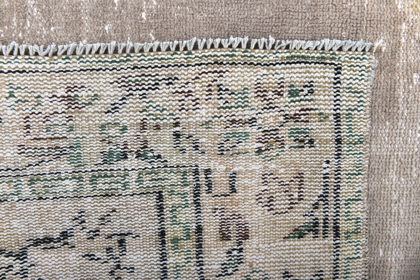 5'4'' x 9'0'' Handmade Vintage Wool Rug - 243935 - 10