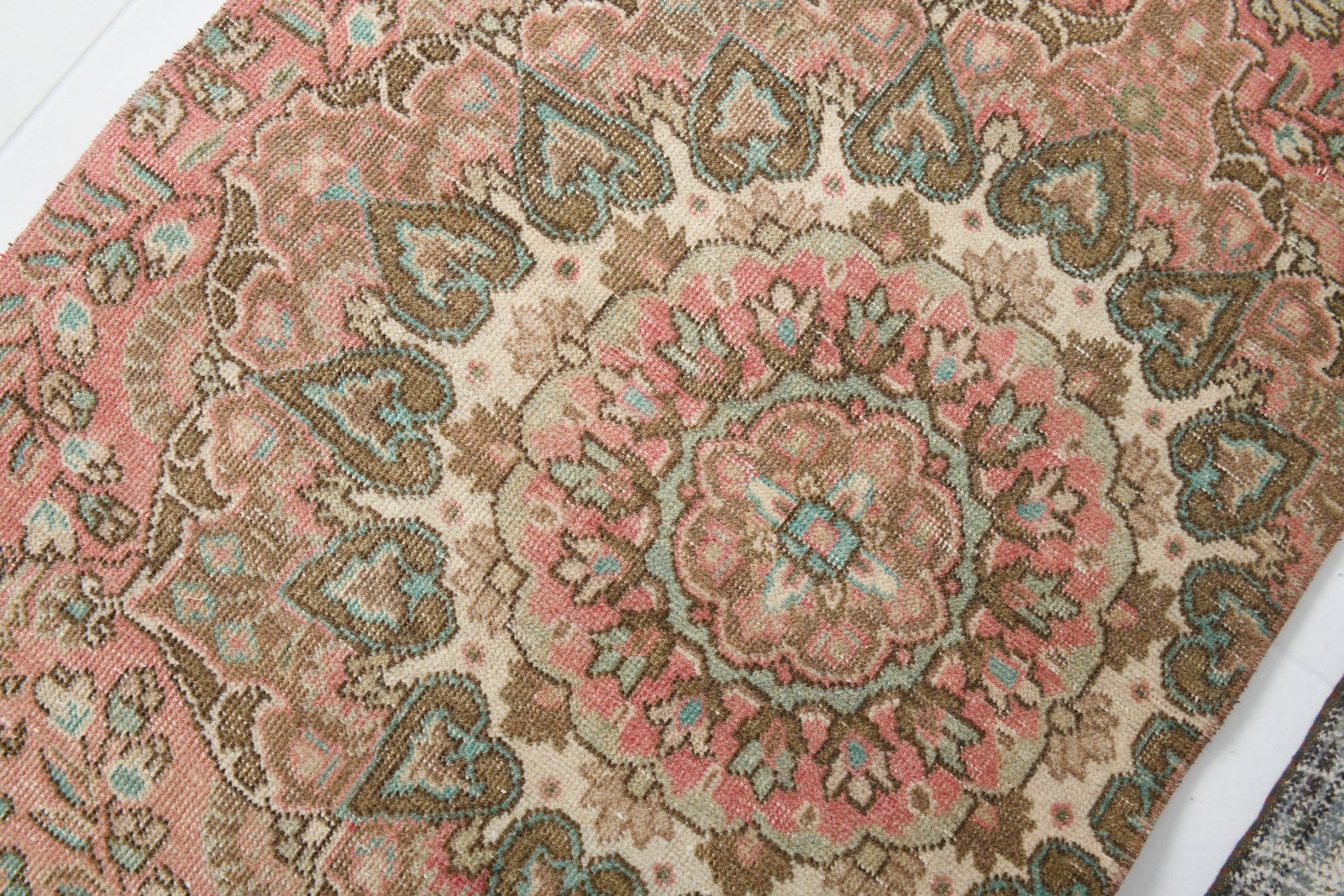 2'5'' x 9'2'' Turkish Vintage Runner Rug - 19493 - 6