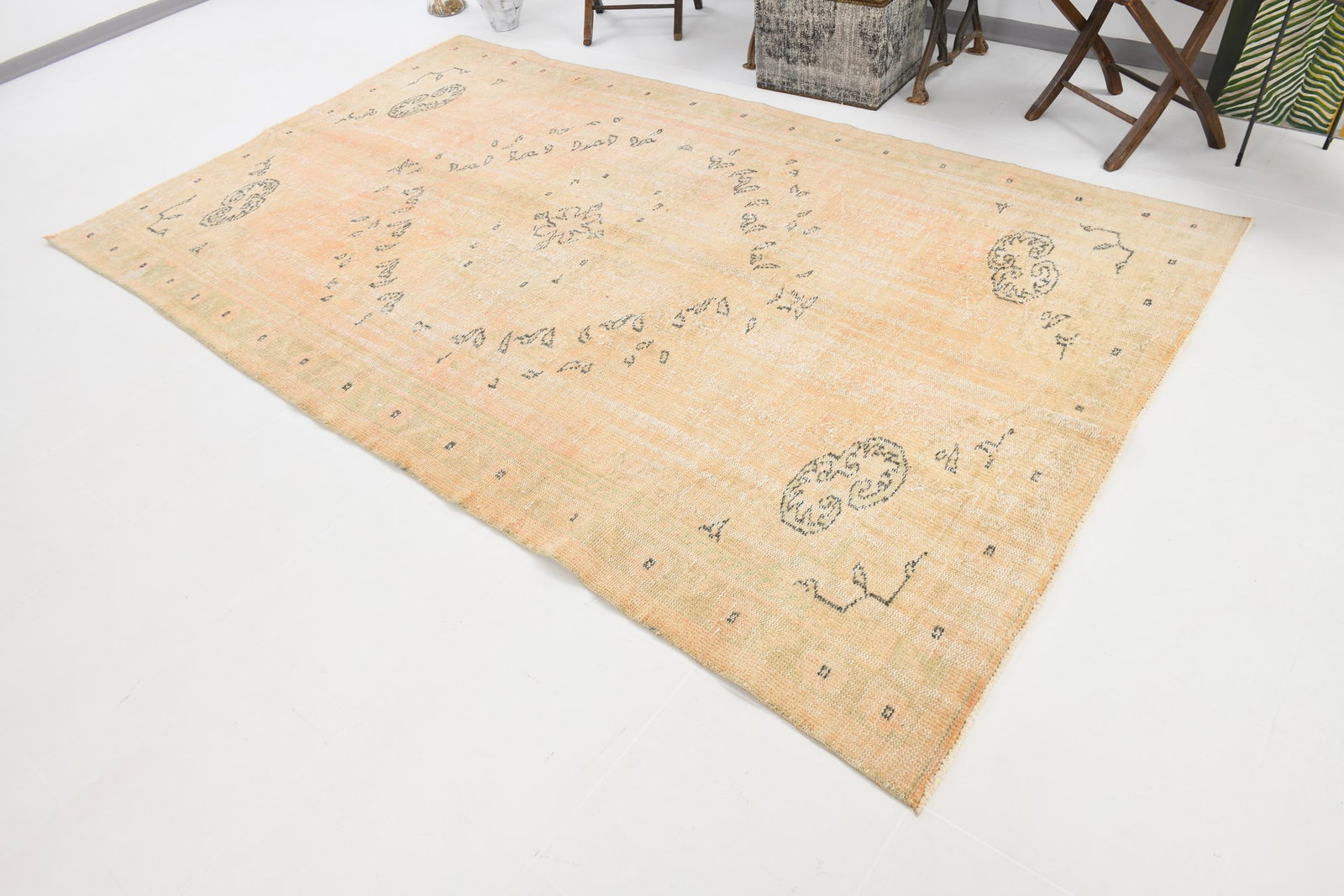 6'0'' x 10'2'' Handmade Vintage Wool Rug - 6058 - 2