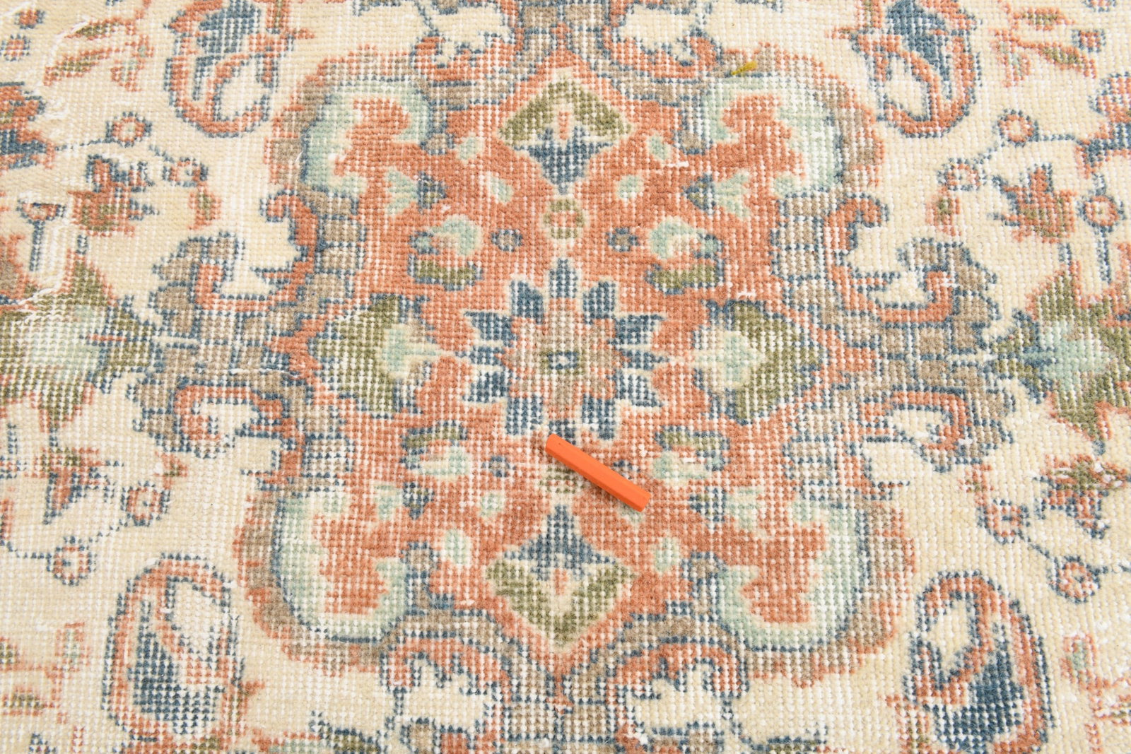 7'1'' x 10'2'' Handmade Vintage Wool Rug - 17537 - 6