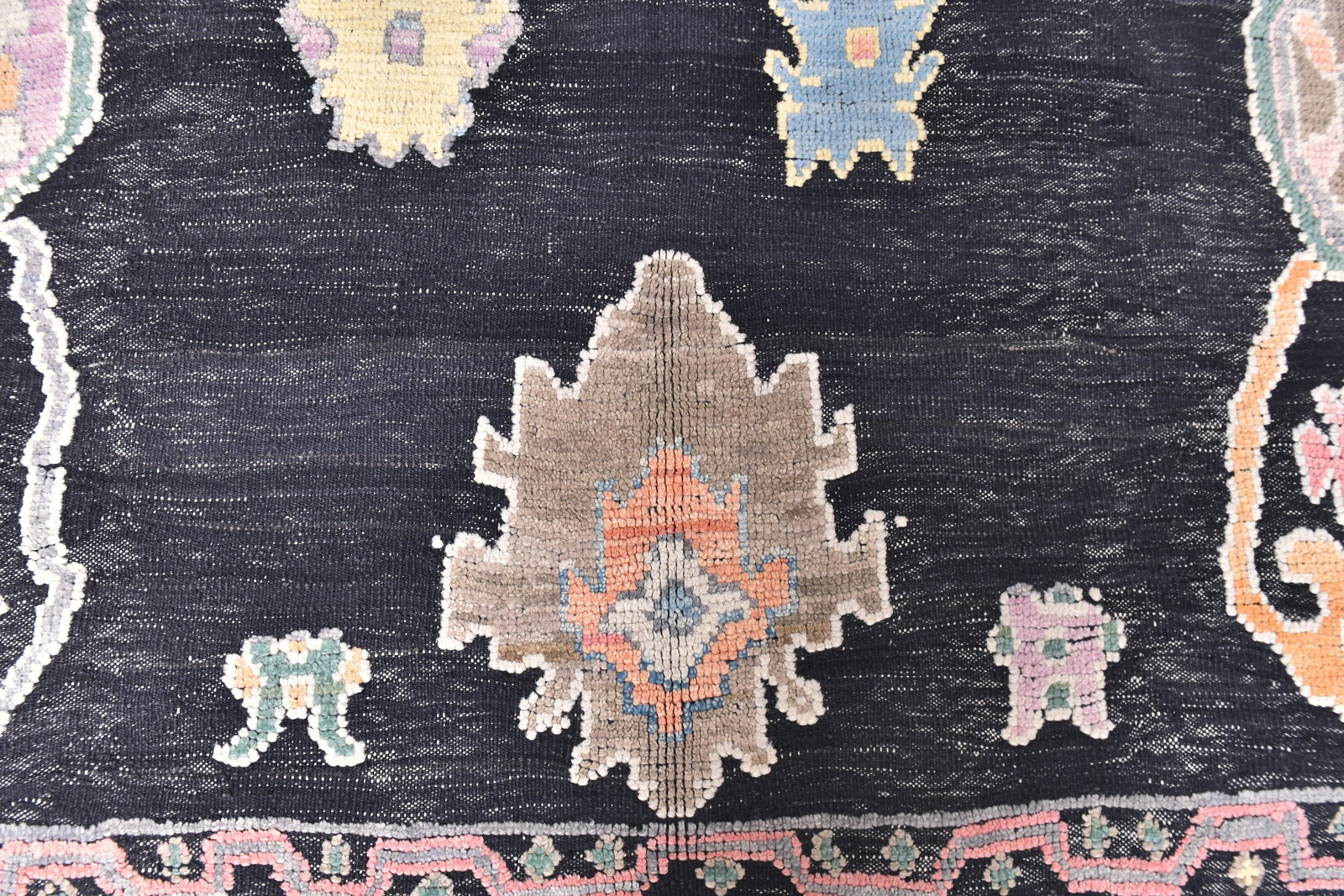 10'9'' x 13'11'' Handmade Vintage Wool Rug - 21675 - 5