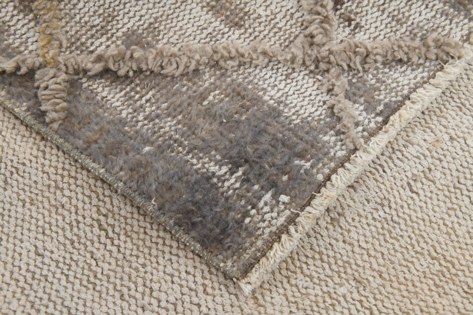 5'7'' x 9'4'' Handmade Vintage Wool Rug - 80261 - 15