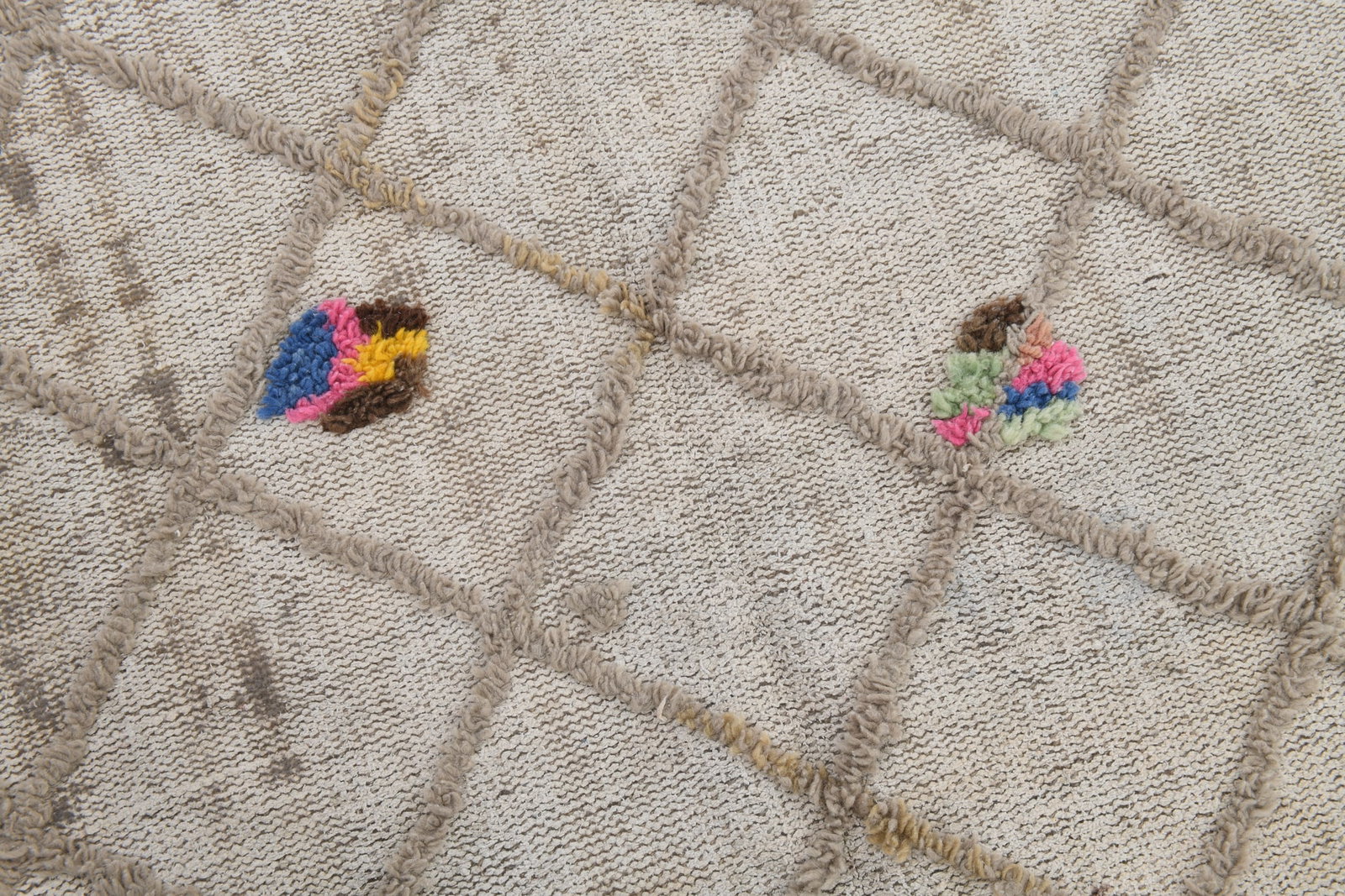 5'7'' x 9'4'' Handmade Vintage Wool Rug - 80261 - 8