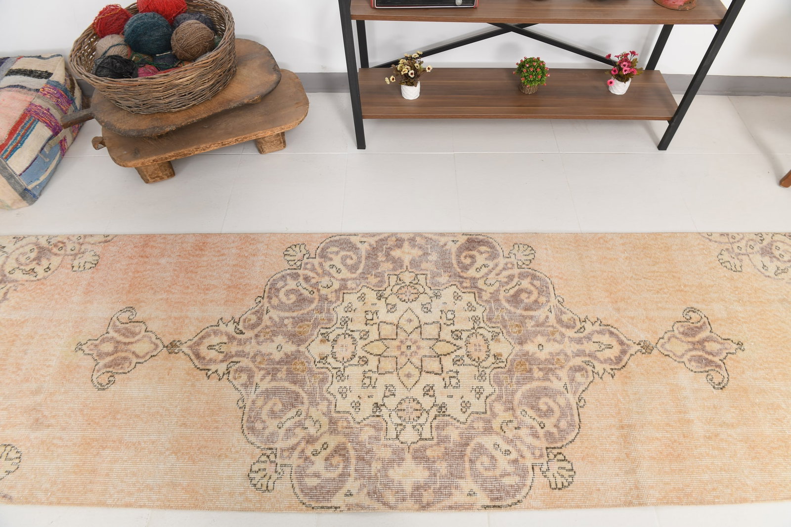 2'9'' x 11'8'' Handmade Vintage Wool Rug - 17433 - 3