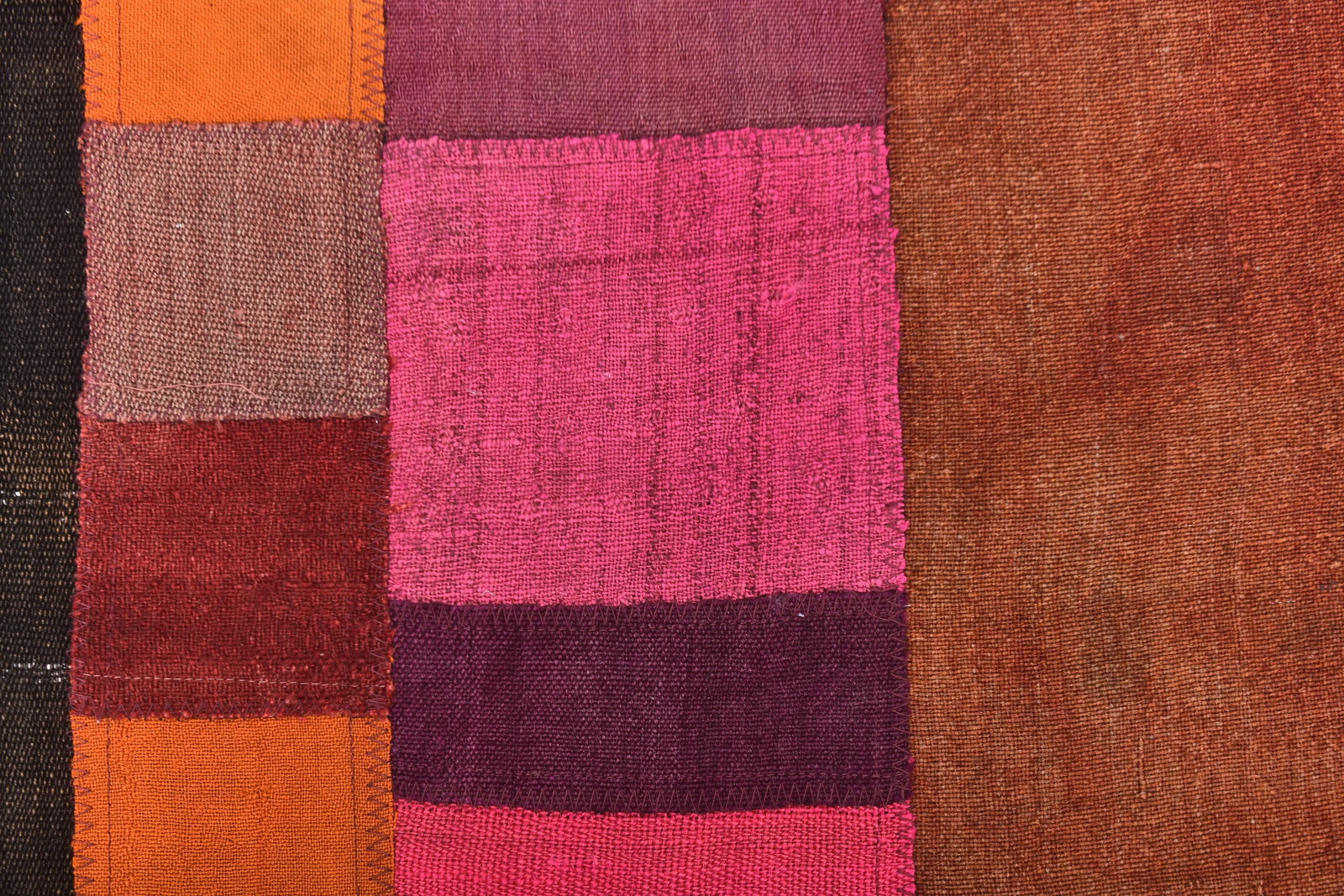 6'2'' x 8'0'' Decorative Vintage Rug - 240399 - 6