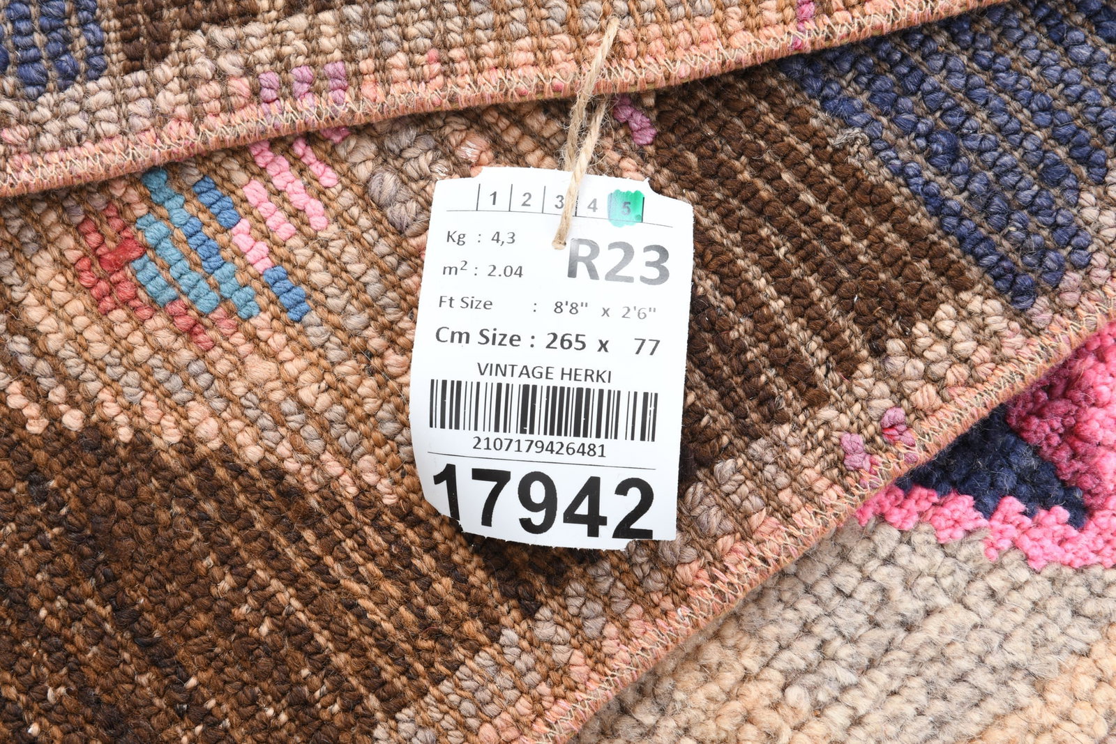 2'6'' x 8'8'' Handmade Vintage Wool Rug - 17942 - 15