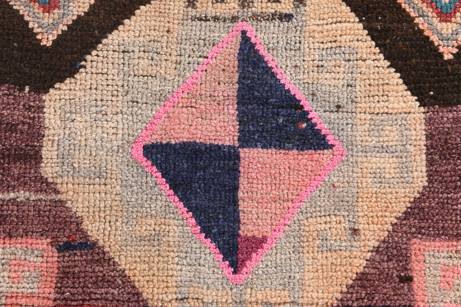 2'6'' x 8'8'' Handmade Vintage Wool Rug - 17942 - 8
