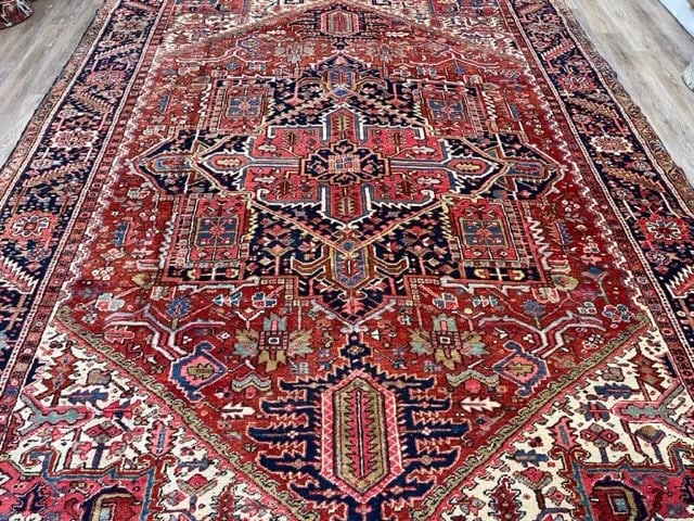 Antique Persian Heriz rug-5110 - 3