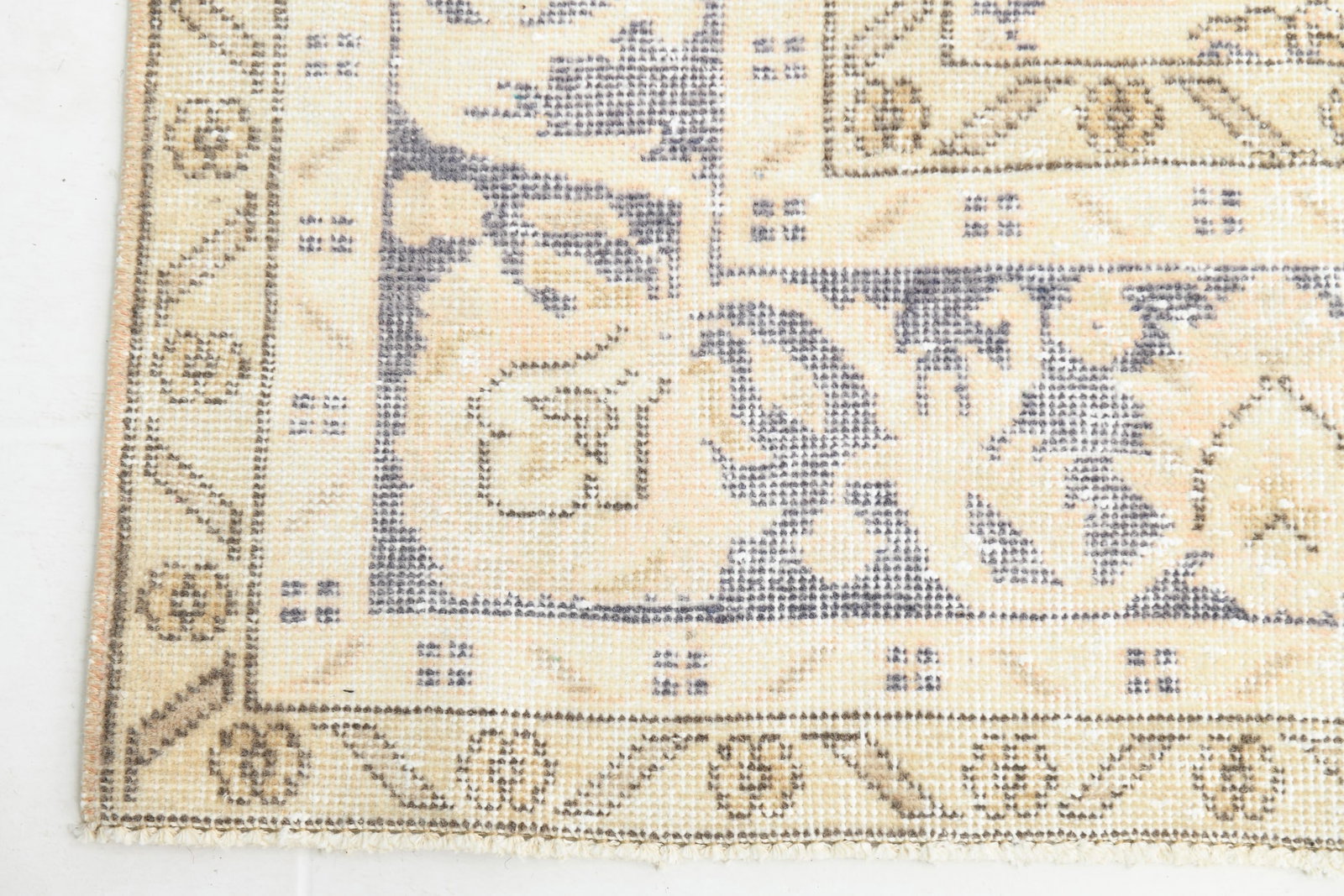 6'11'' x 9'11'' Handmade Vintage Wool Rug - 17887 - 10