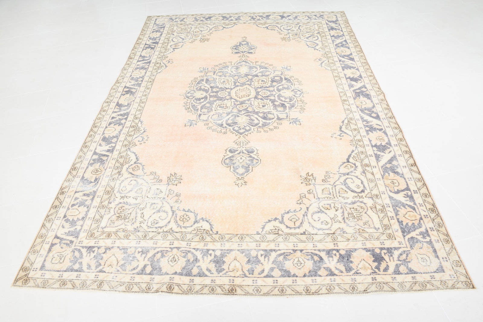 6'11'' x 9'11'' Handmade Vintage Wool Rug - 17887 - 15