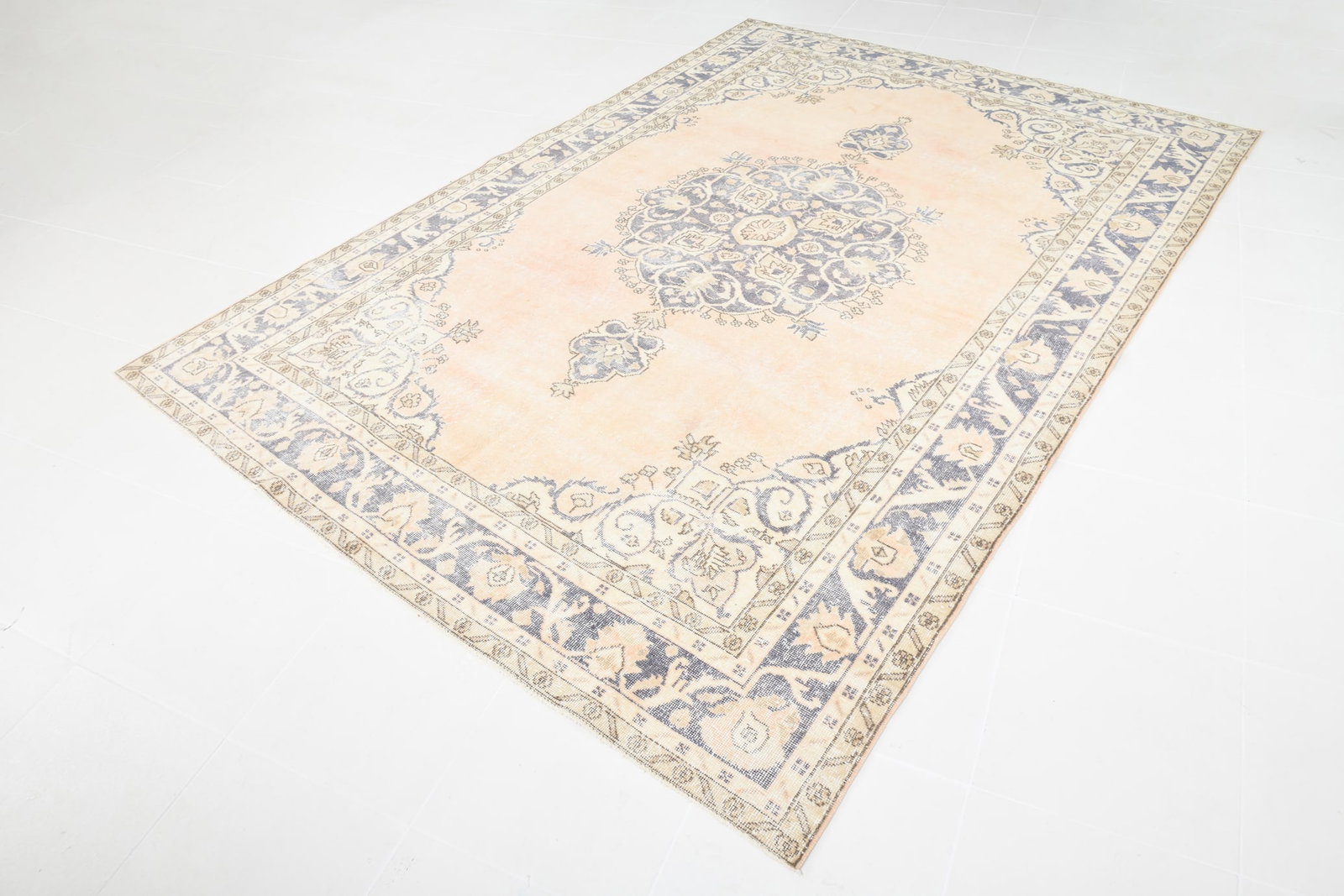6'11'' x 9'11'' Handmade Vintage Wool Rug - 17887 - 16