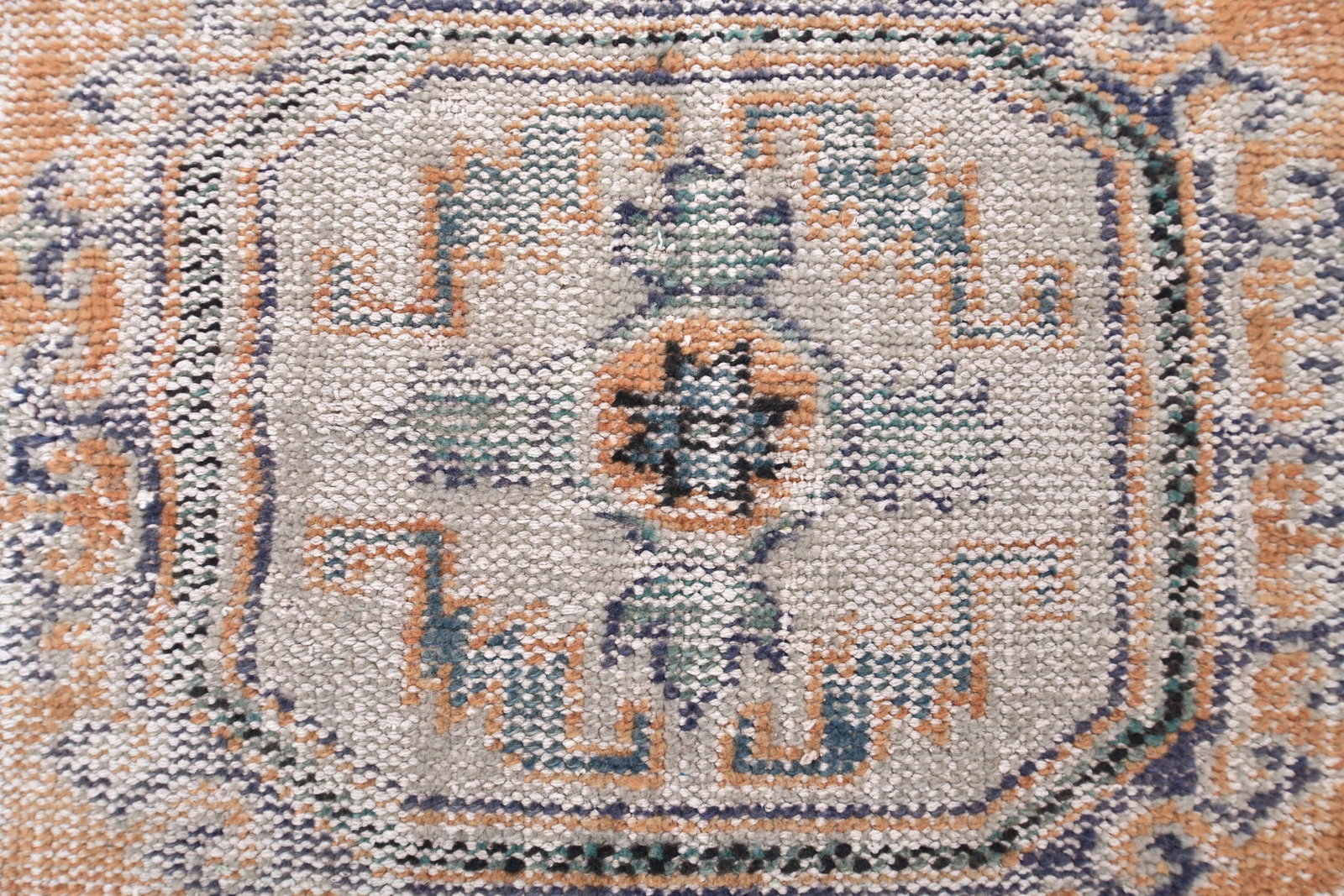 2'5'' x 7'7'' Turkish Vintage Runner Rug - 240925 - 4