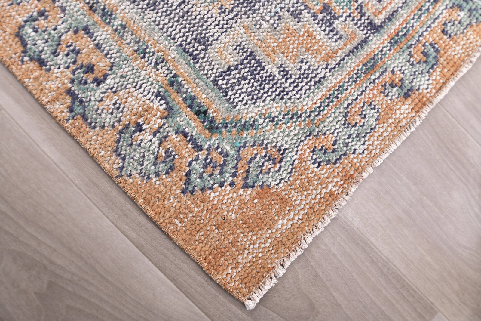 2'5'' x 7'7'' Turkish Vintage Runner Rug - 240925 - 6